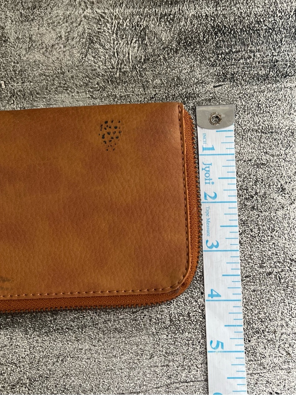 Free People Vegan Leather Wristlet Wallet | Tan Zip-Around Distressed Clutch - Picture 9 of 9